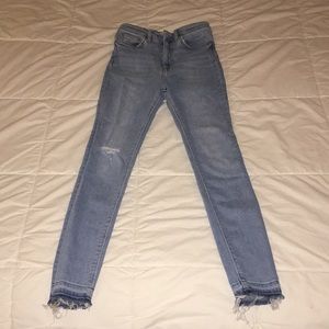 Zara High Wasted Light-Washed Skinny Jeans